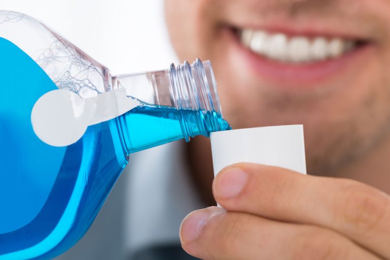 This Herbal Mouthwash Beats Chlorhexidine
