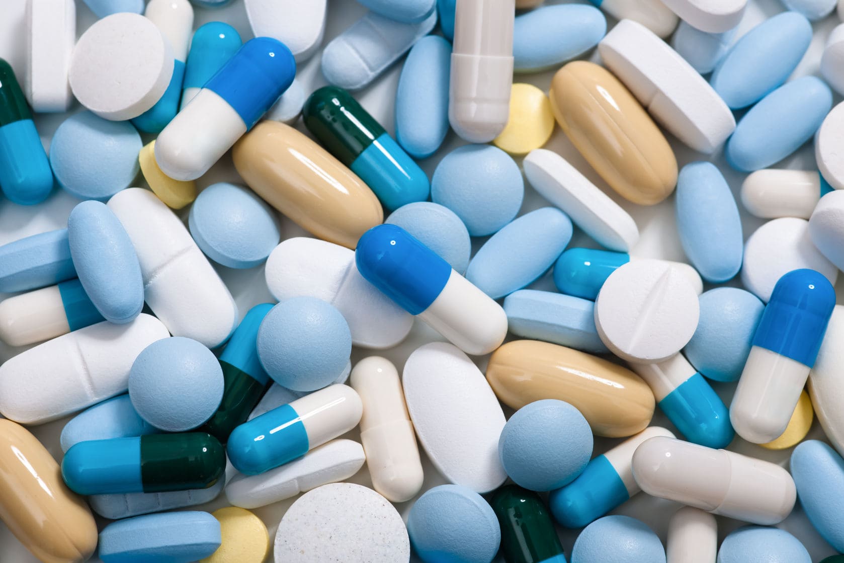 image 123RF.com opioids less effective than Tylenol or NSAIDs for pain