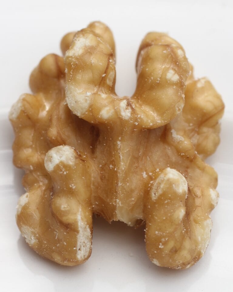 walnuts prevent metabolic syndrome, diabetes and heart disease